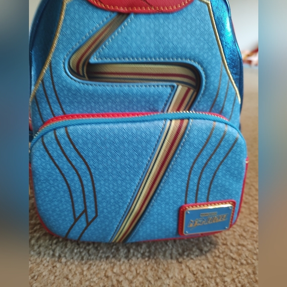 Loungefly Ms. Marvel Mini Backpack NWT - Picture 2 of 8